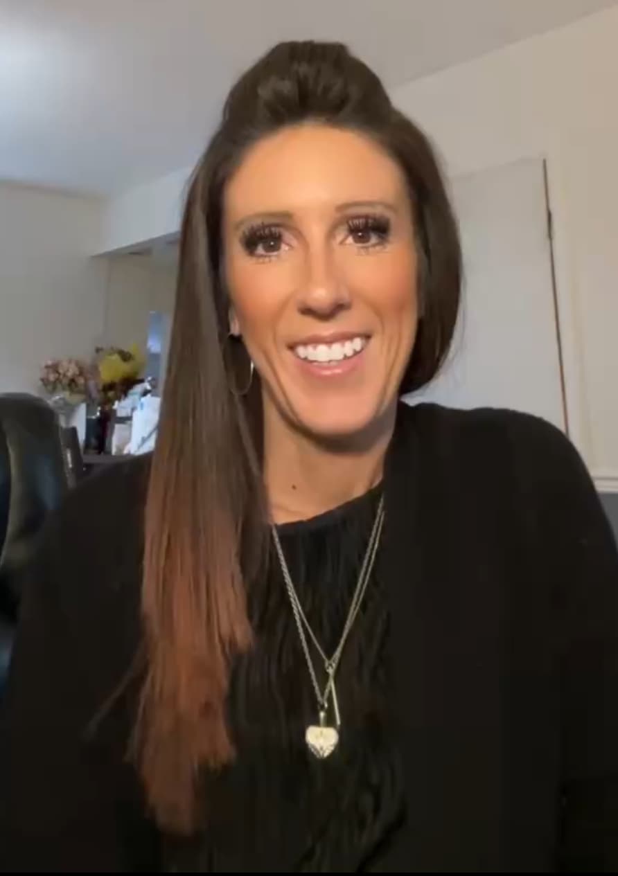 Jessica Mackie — trauma therapist